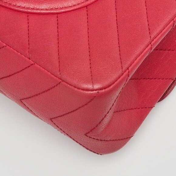 Chanel Dark Pink 2.55 Reissue Chevron Quilted Calfskin Leather 225 Bag - Picture 13 of 13